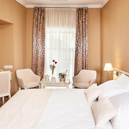 Pletnevskiy Inn Kharkov Ngoại thất bức ảnh