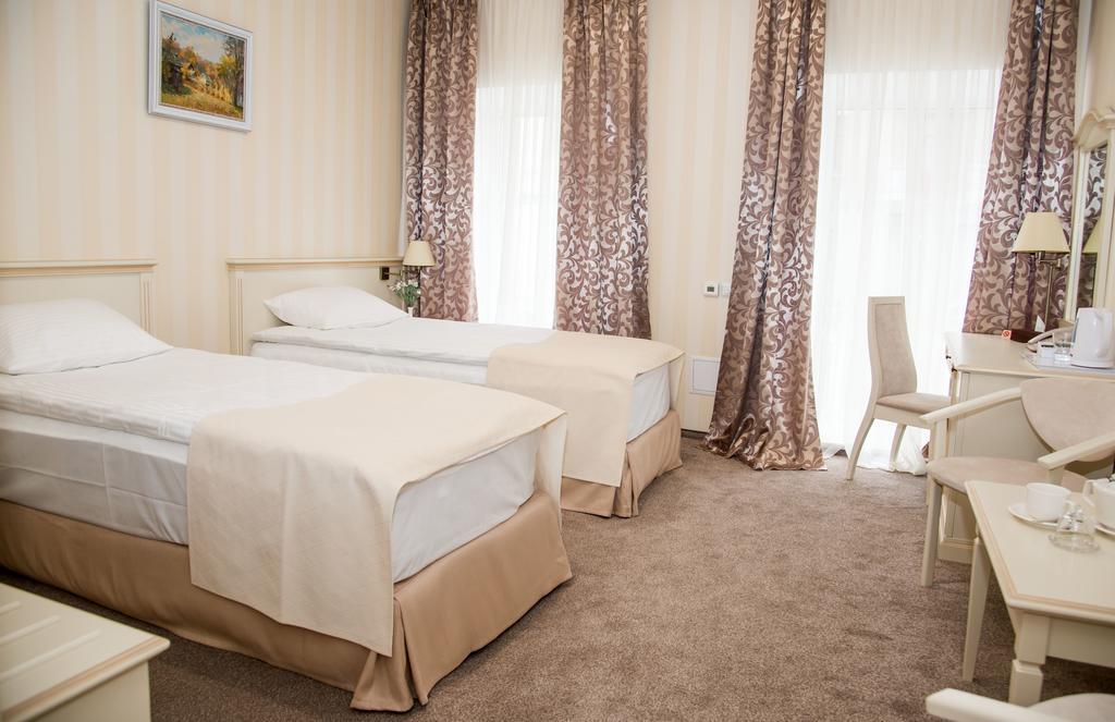 Pletnevskiy Inn Kharkov Ngoại thất bức ảnh