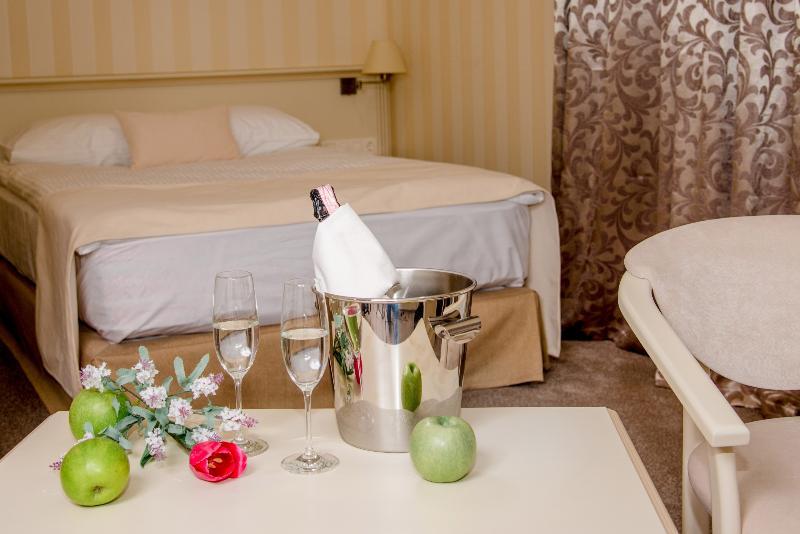 Pletnevskiy Inn Kharkov Ngoại thất bức ảnh