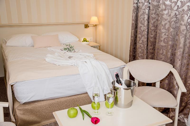 Pletnevskiy Inn Kharkov Ngoại thất bức ảnh