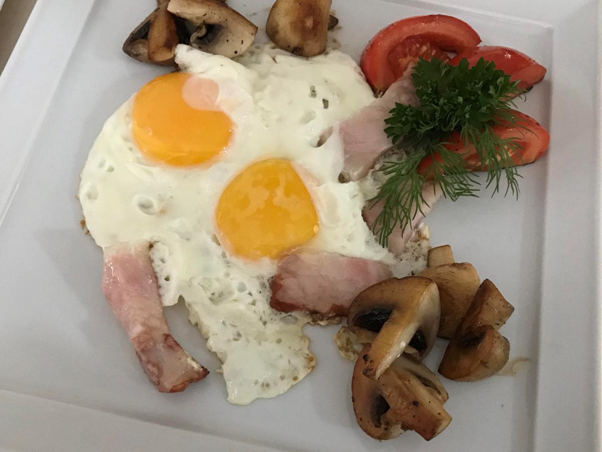 Pletnevskiy Inn Kharkov Ngoại thất bức ảnh