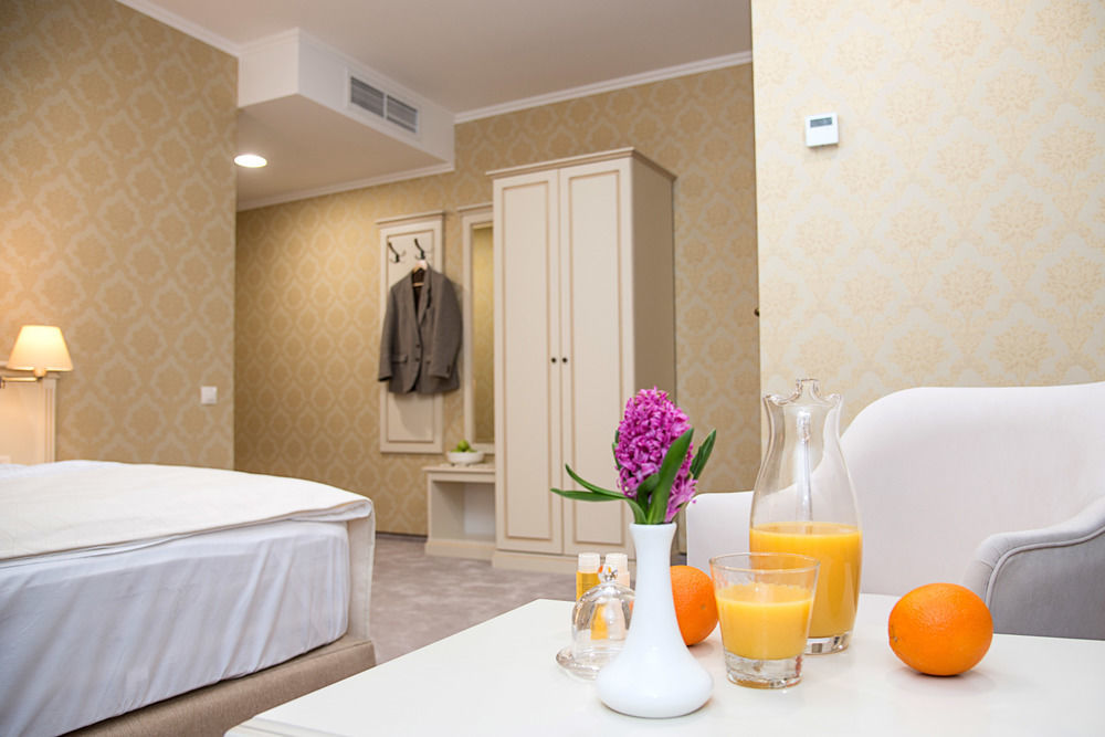 Pletnevskiy Inn Kharkov Ngoại thất bức ảnh
